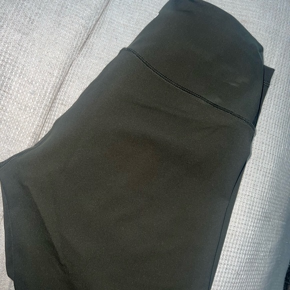 Lulu lemons align leggings - Picture 4 of 6